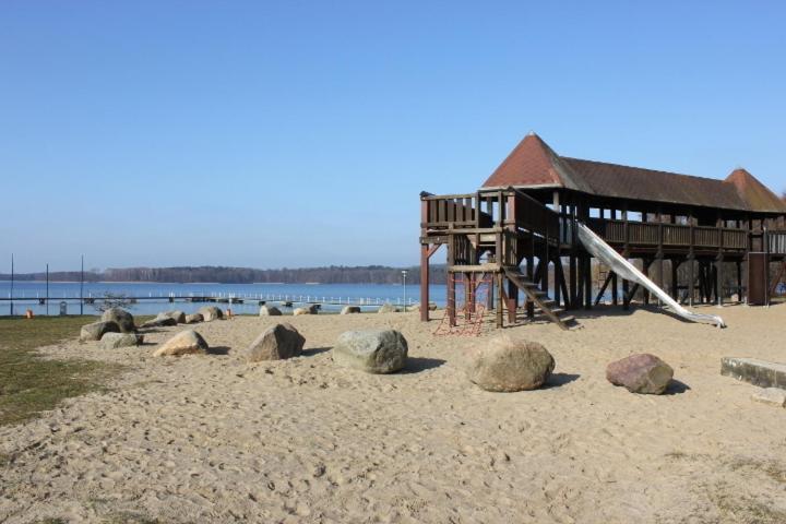 Budget Seezeit-Resort Am Werbellinsee Altenhof  外观 照片