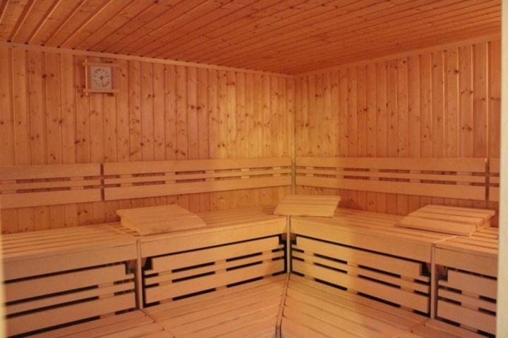 Budget Seezeit-Resort Am Werbellinsee Altenhof  外观 照片